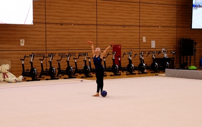 Как ярче передать настроение упражнения с мячом?