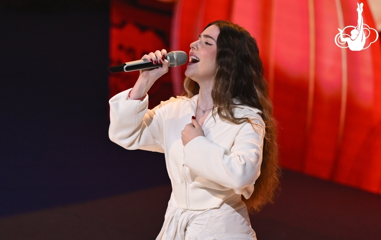 Singer Ragda Khanieva during the gala show