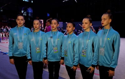 The junior team from Kazakhstan won bronze at the Sky Grace Cup International Tournament and Beijing Top Open 2025 in the five-pairs of clubs routine