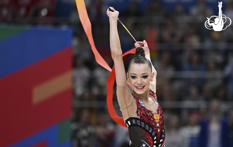 Ulyana Janus during an exercise with a ribbon