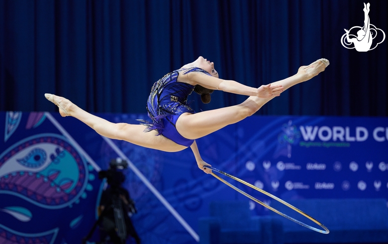 Darja Varfolomeev during an exercise with hoop