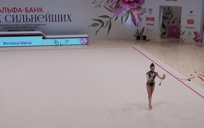 Какие слова олимпийская чемпионка Алина Кабаева сказала Марии Борисовой после выступления с булавами?