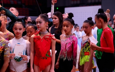 «Мои хорошие!»