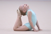 Young gymnast at the mAlinka tournament