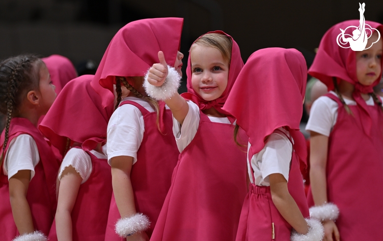 Дошкольницы Академии во время новогодней елки