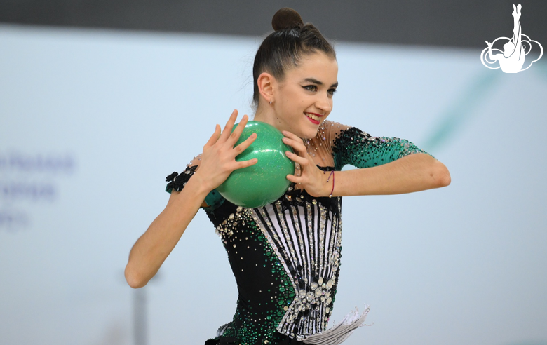 Anna Vakulenko during exercise with ball