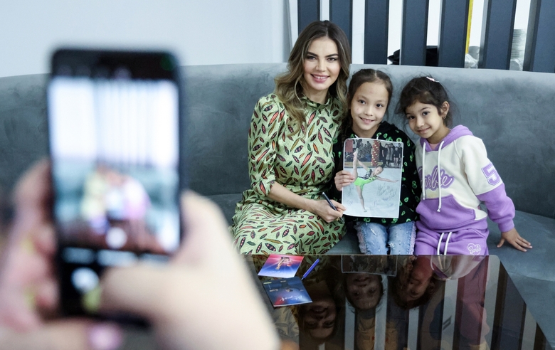 April 29, 2024. Olympic champion Alina Kabaeva during an autograph session at the Rhythmic Gymnastics World Cup in Tashkent