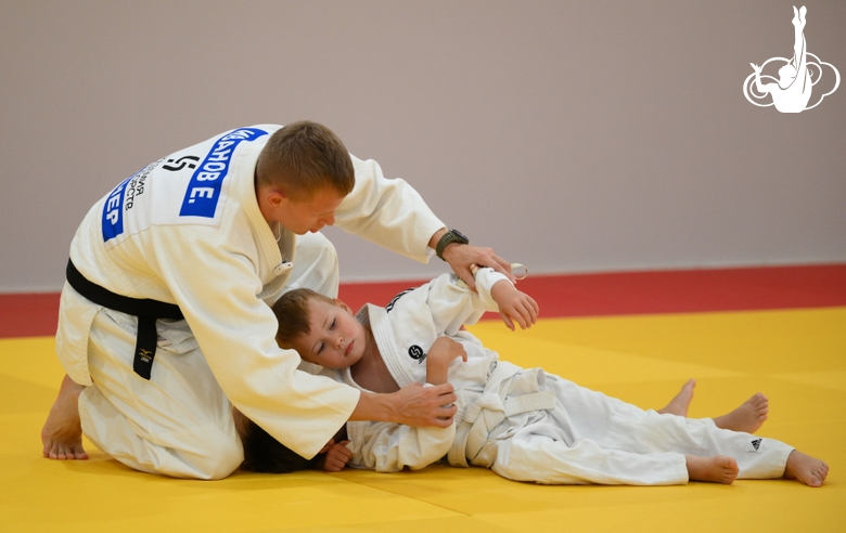 «У них очень хорошо все получилось!» Тренер Евгений Иванов — о занятии с дошкольниками