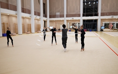 Алина Кабаева предлагает преобразить программу групповичек с лентами