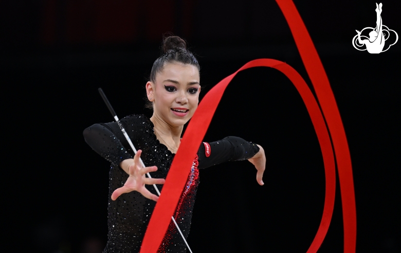 Ulyana Janus during a ribbon exercise