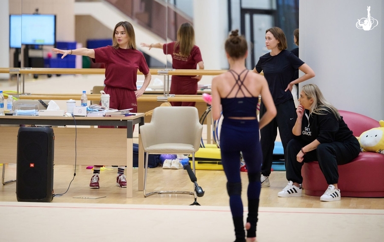 Olympic champion Alina Kabaeva and the Academy coaches during a training session