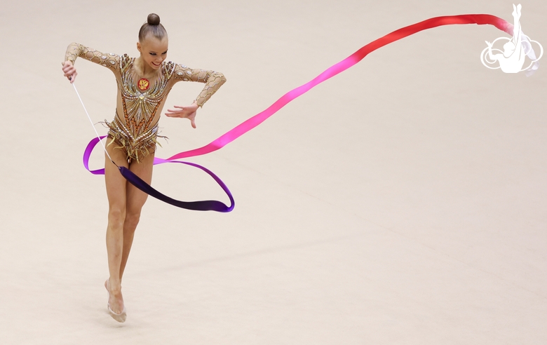 Kristina Voitenko during an exercise with a ribbon