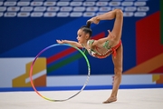 Ksenia Savinova during the hoop exercise