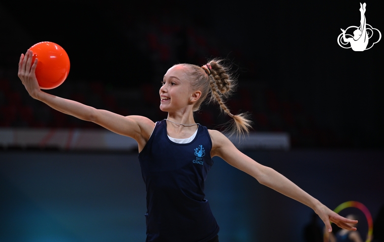 Elizaveta Geraskina during floor testing