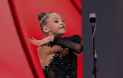 Смотрим выступление Ксении Бондаренко из Белоруссии со скакалкой