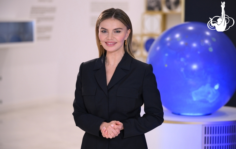 Олимпийская чемпионка Алина Кабаева поздравила «Спорт-Экспресс» с 35-летием