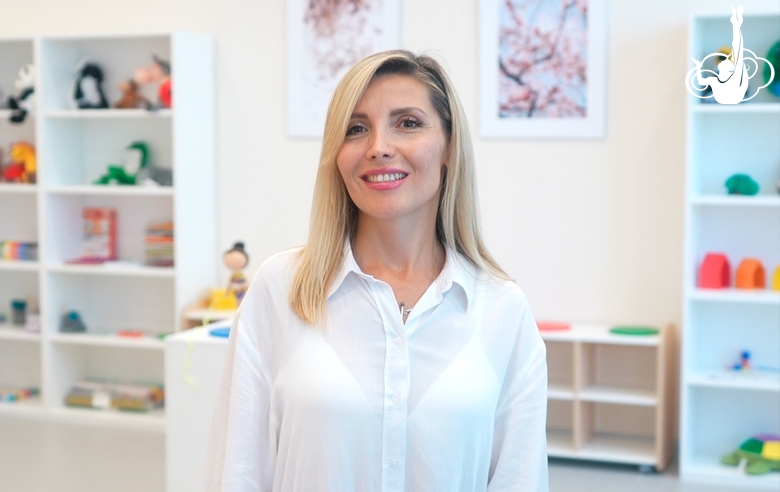 Teacher Alina Gafiyatullina talks about the Academy educational program for preschoolers