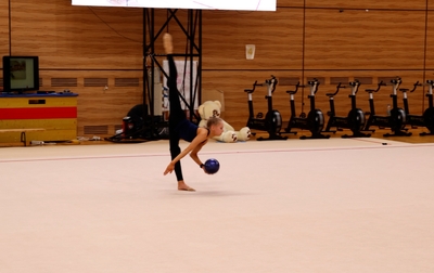 Интересное акробатическое решение после отбива мяча от олимпийской чемпионки для Евы Кононовой