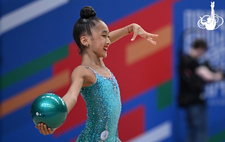 Asel Arapova during the ball exercise