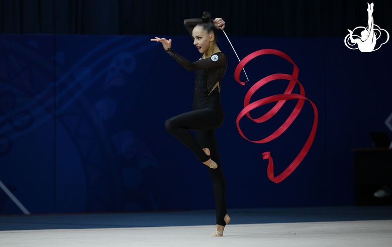 Mariia Borisova during an exercise with ribbon