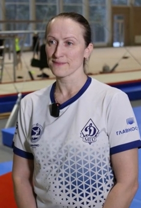 Coach Natalia Ivanova talks about artistic gymnastics classes at the Christmas training camp in Valdai