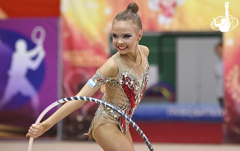 Elvira Belyaeva during an exercise with a hoop