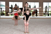 Gymnasts during class in the choreography hall