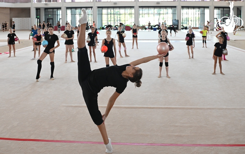 Arina Averina and students of the Academy during training