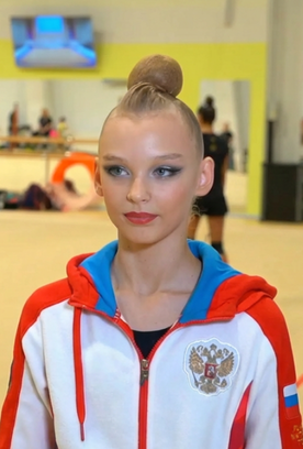 «Мечтаю научиться выступать так, чтобы меня запоминали!» Мария Тарасикова — о целях и о любви к художественной гимнастике