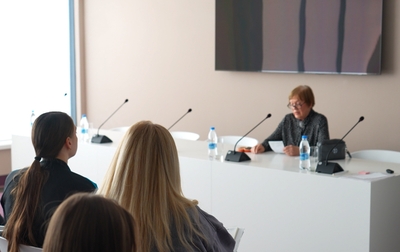 Sports psychologist Evgeniya Kuzminova gave a lecture for the coaches