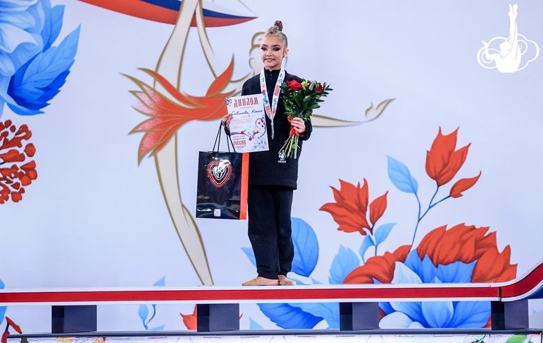 Ksenia Savinova wins two silver medals at the Russian Championship