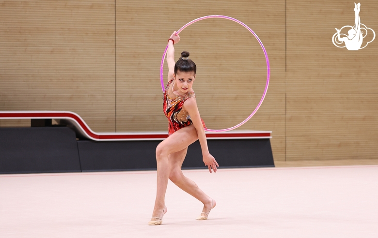 Karolina Tarasova during the hoop exercise at the assessment training session