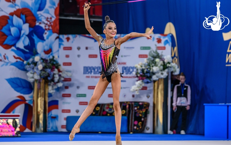 Eva Chugunova during the rope exercise