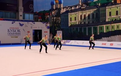 Фрагменты из упражнений гимнасток, выступающих на первом этапе «Кубка сильнейших» по квоте Международной Ассоциации «Небесная грация»