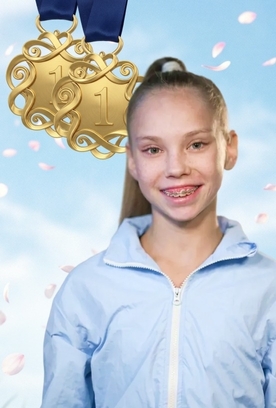 Ева Кононова выиграла финалы с обручем и мячом на первом этапе «Кубка сильнейших»