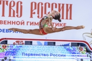 Ksenia Savinova performs the spilt leap