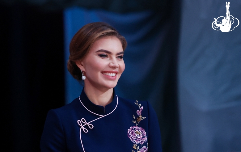 Олимпийская чемпионка Алина Кабаева поблагодарила всех за поздравления с днем рождения