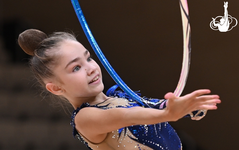 Ksenia Savinova during an exercise with a hoop at the control training session