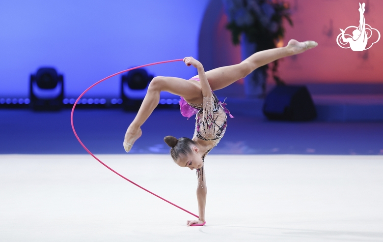 Ksenia Savinova  during an exercise with a jump rope