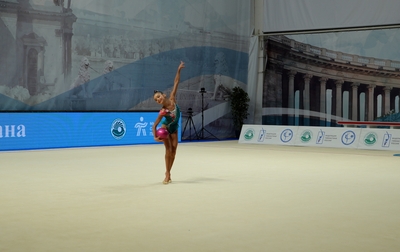We head off to the St. Petersburg junior championship to watch new programs of our gymnasts