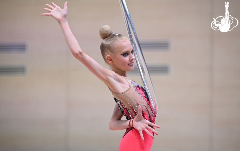 Kira Babkevich during an exercise with a hoop