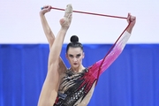 Alina Harnasko during an exercise with a jump rope