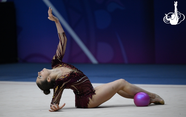 Fanni Pigniczki during after an exercise with ball