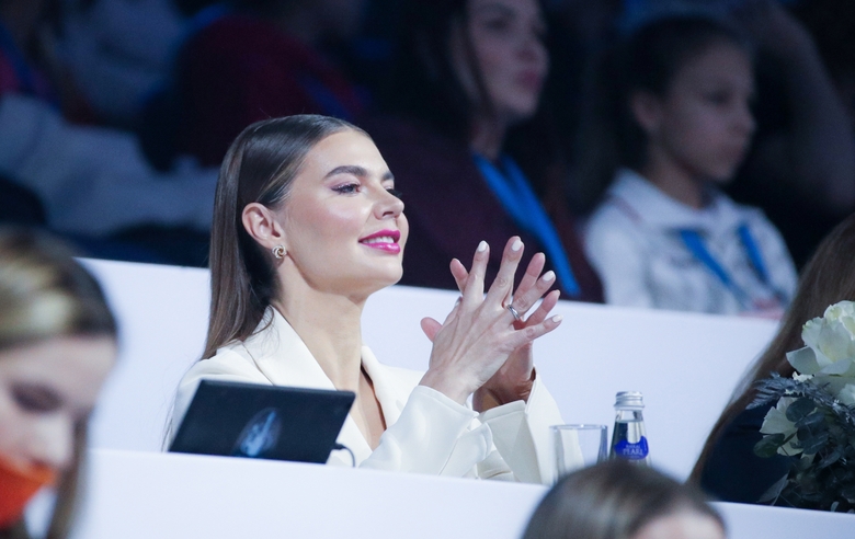 December 16, 2021. Moscow. VTB Arena. Sky Grace Experimental Tournament. Alina Kabaeva