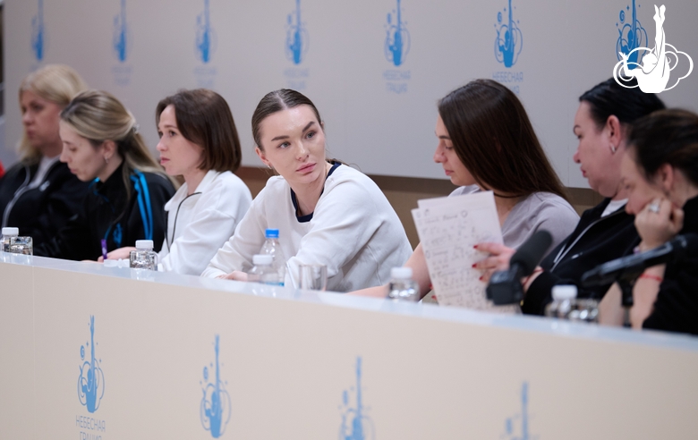 Специалисты Академии во время контрольной тренировки перед чемпионатом Европы