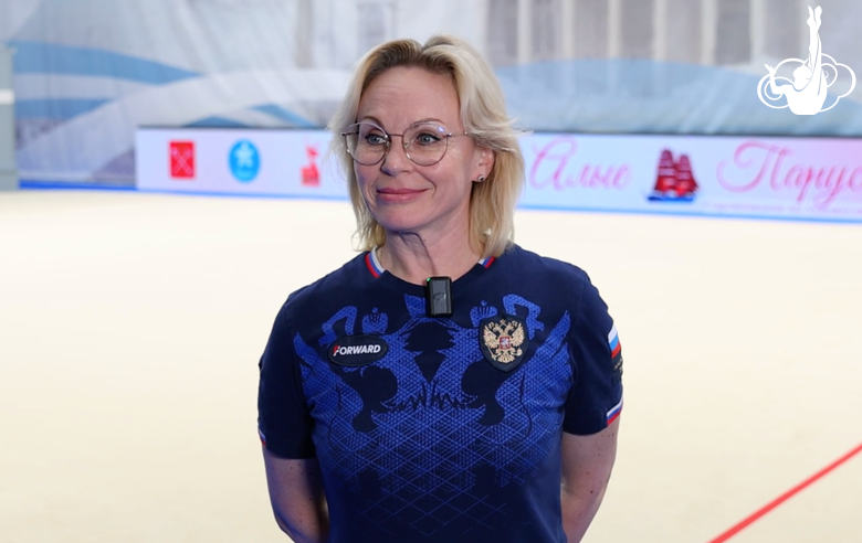 «Каждый раз открываю в них что-то новое». Хореограф Алевтина Гламаздо — о гимнастках Академии