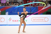 Ksenia Savinova during the ribbon exercise