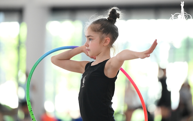 Ksenia Savinova during the hoop exercise