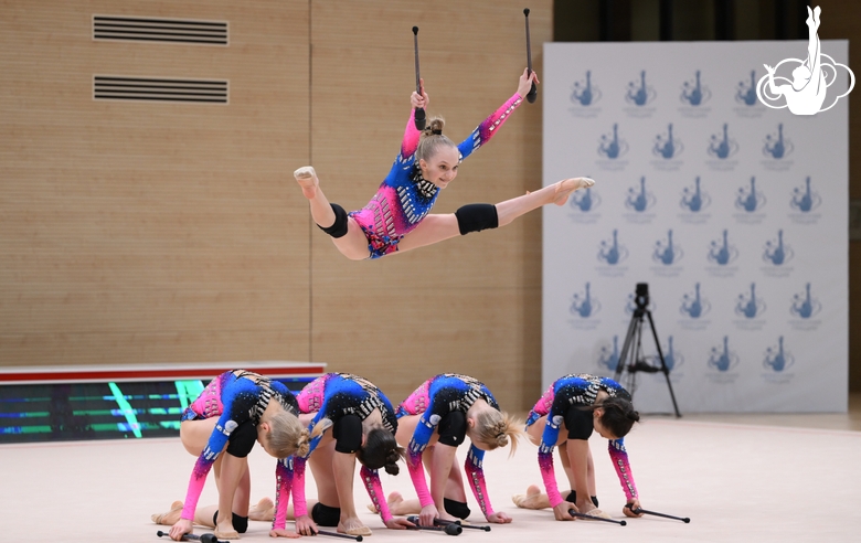 Груповички Небесной грации на контрольной тренировке