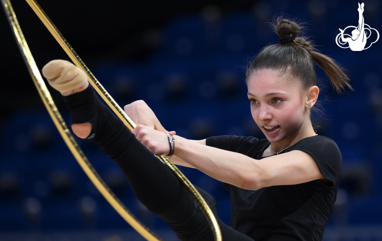 Arina Kovshova during podium training